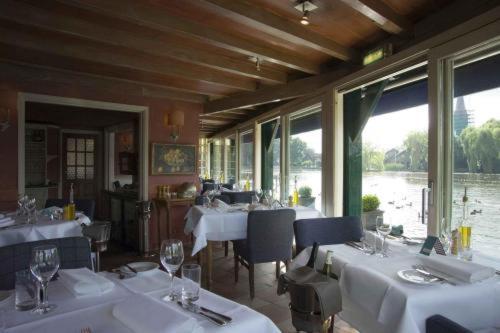Hotel Restaurant 'T Jagershuis Ouderkerk an der Amstel Restaurant foto